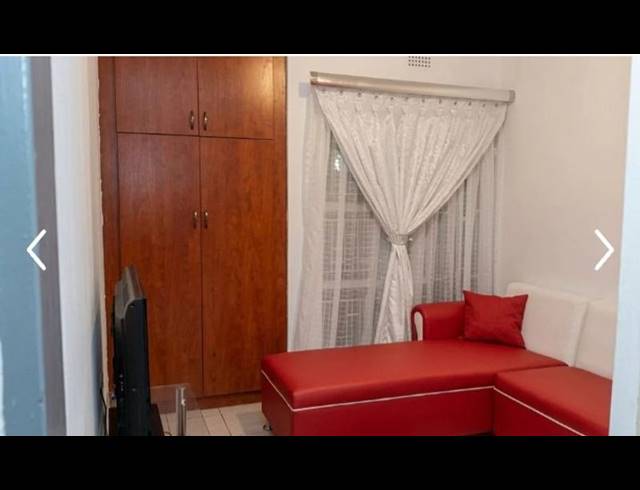 3 BEDROOM TOWNHOUSE FOR SALE IN RYNSOORD